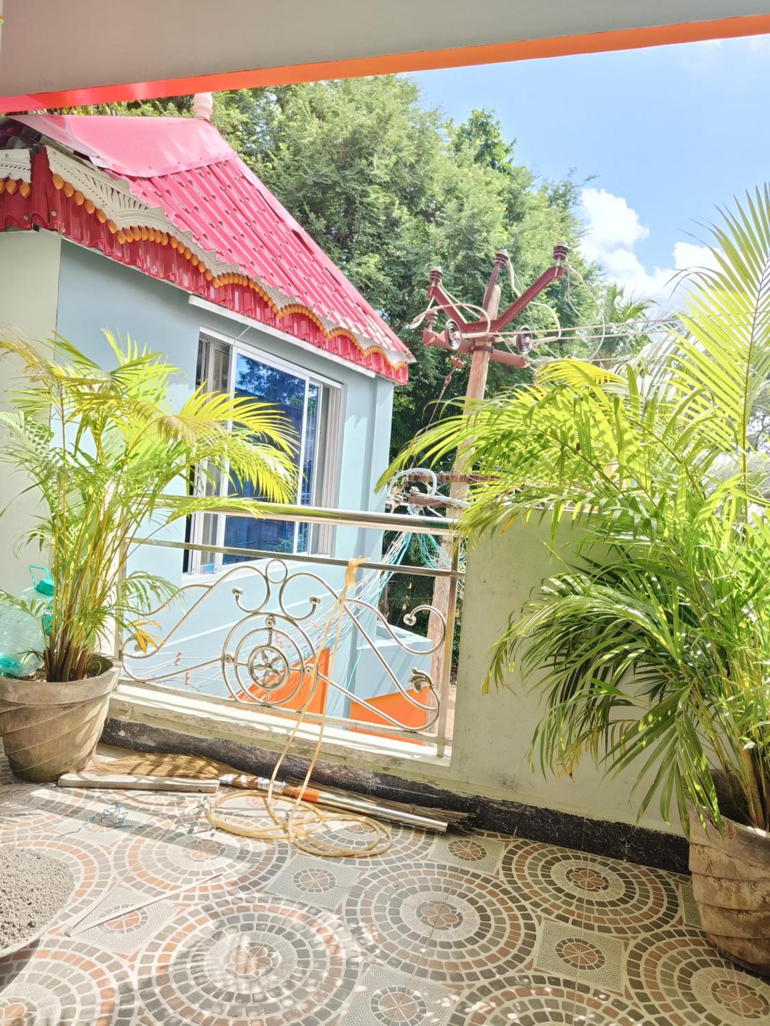 Liya Guest House Tiruvannamalai Bagian luar foto
