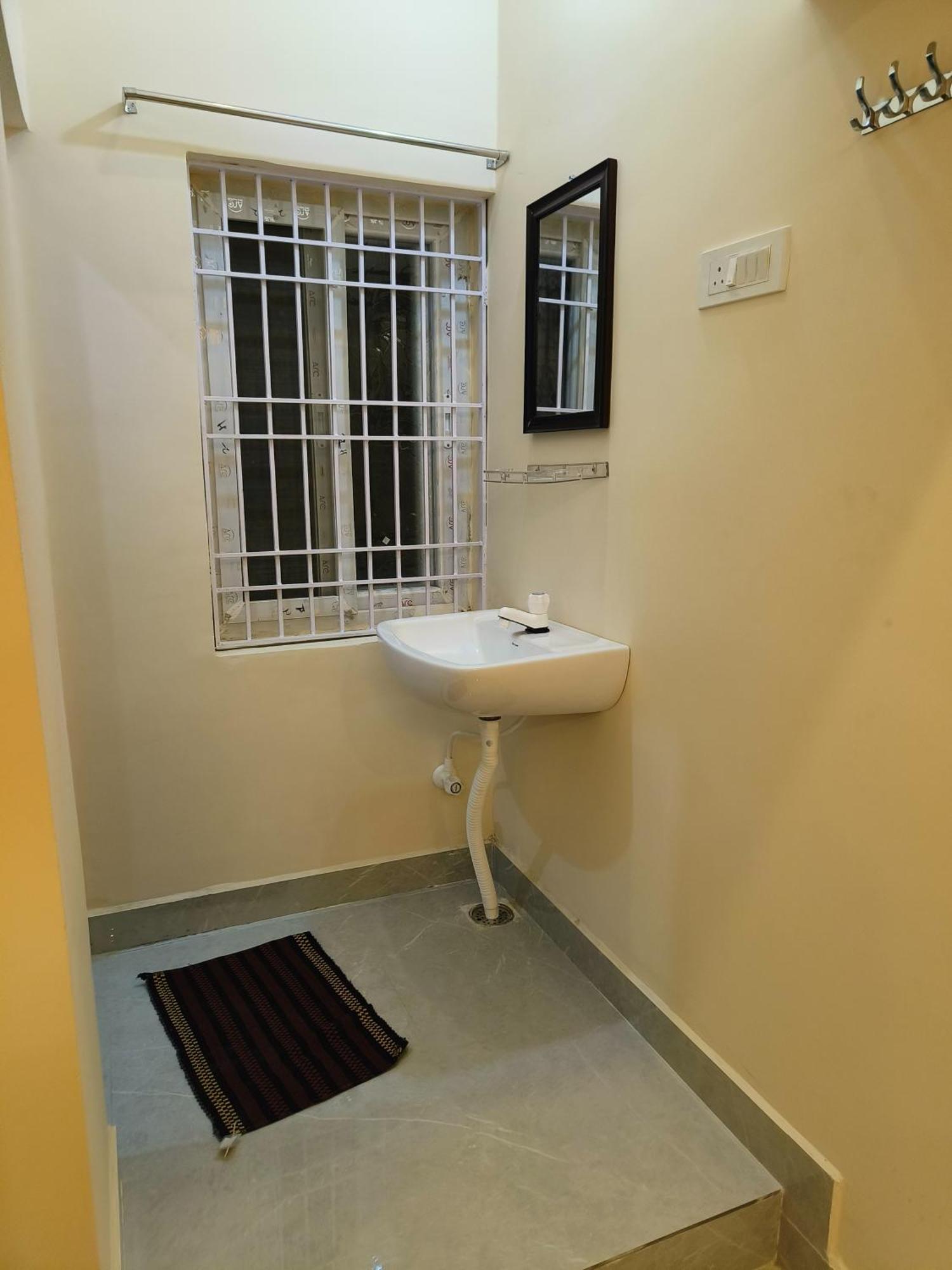 Liya Guest House Tiruvannamalai Bagian luar foto